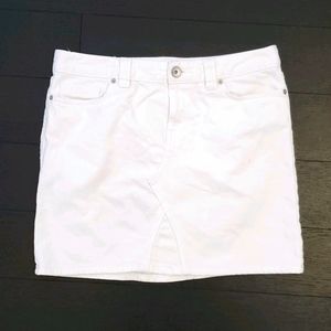 Tommy Hilfiger - White Denim Mini Skirt